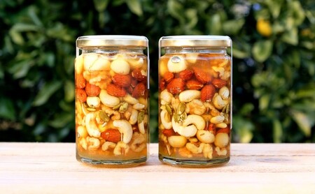 はちみつ 国産 天然 純はちみつ ナッツ＆ハニー 350g×2本 ハチミツ 蜂蜜 ハニーベル 