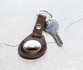 エアタグ用 キーホルダー カバー レザー 本革 キーリング apple airtag 【ダークブラウン】