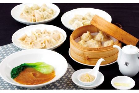 孫さんのふかひれ姿煮と黒豚小籠包と水餃子2種(にら･白菜)