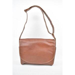 【minca】栃木レザーのショルダーバッグ01M 斜め掛け A4サイズ ソフトな手触り/Shoulder bag 01/M/チョコ　538【かばん ファッション 人気 おすすめ 】
