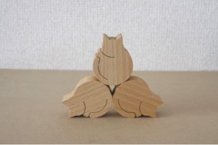 『ねこのつみき（白）』木製／アトリエ倭（やまと）