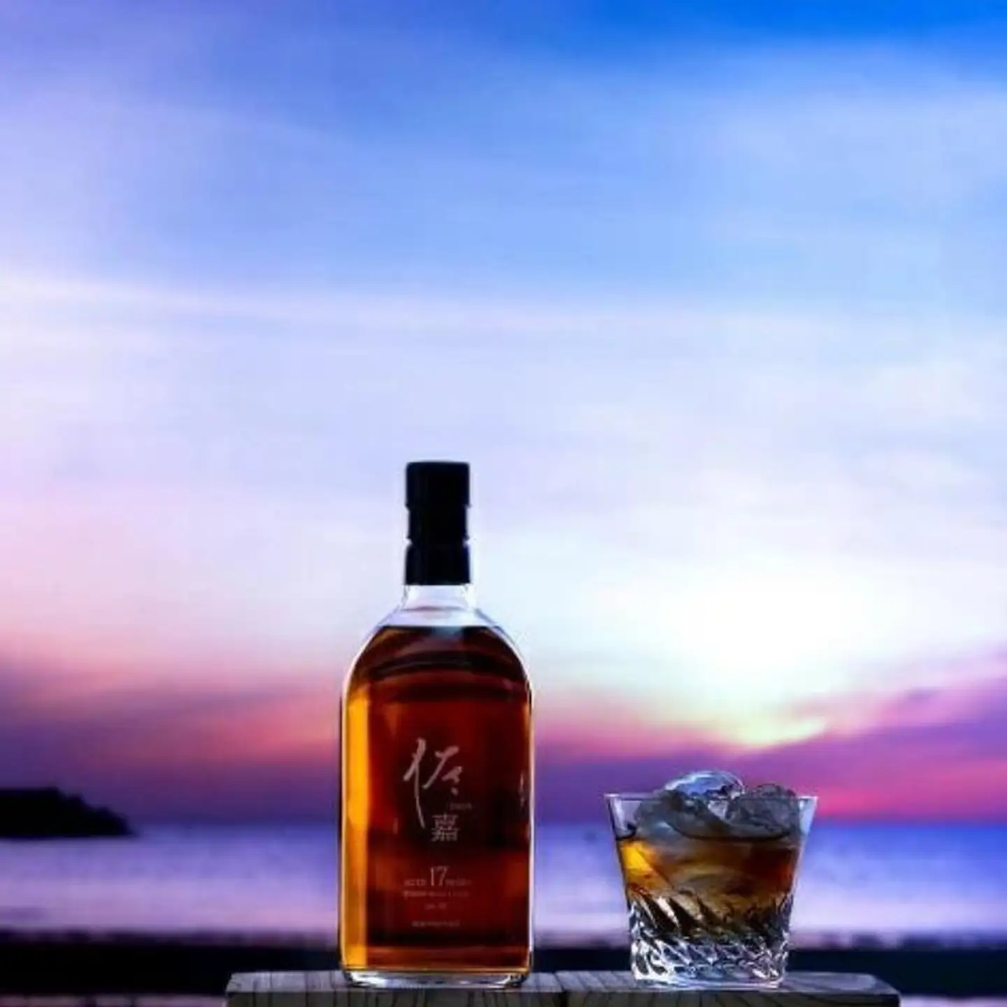 【数量限定】『佐嘉』SAGA-17年- 熟成蒸留酒 限定非売品 750ml お酒 麦焼酎 ジャパンウイスキー リキュール 父の日 ギフト 贈り物 お中元 お歳暮：C102-007