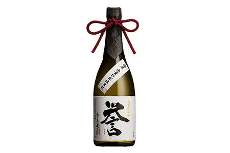 日本酒「白真弓」純米大吟醸　誉　720ml (木箱入り)［Q1569xc］