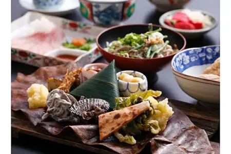 囲炉裏の宿飛騨ともえホテル　ペア食事券［B0024］