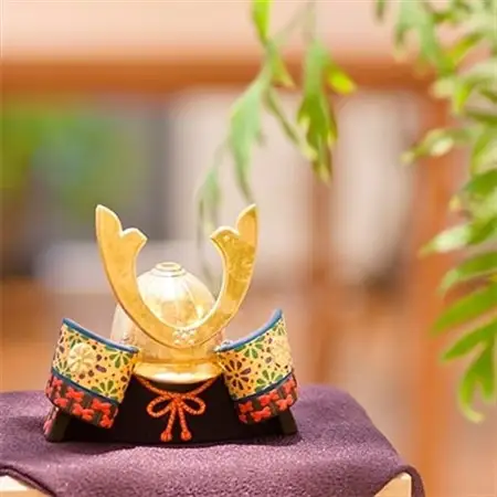 奈良一刀彫 小兜 金_装飾品・工芸品     雑貨・日用品  家具・インテリア _【1089248】