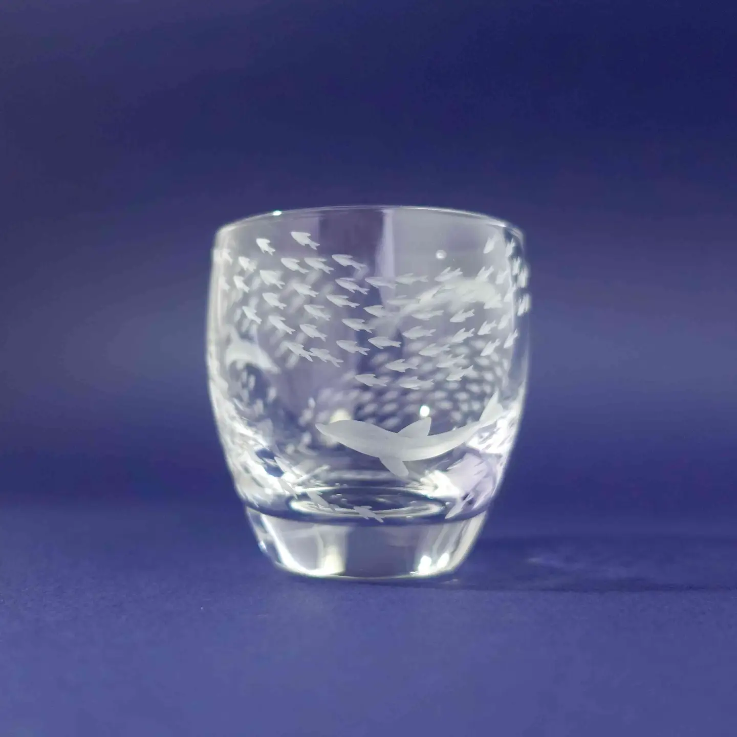 浅草切子 aquatic「Dolphin Fish 冷酒杯」_0012-003-T03