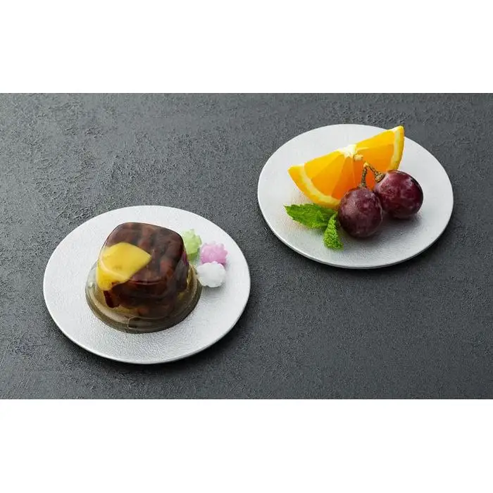 「ひんやり」をキープしてくれるアルミ鋳物の菓子皿（Flat Sセット）
