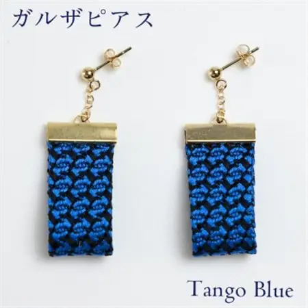 kuska fabricのガルザピアス【丹後ブルー】世界でも稀な手織りファブリック_装飾品・工芸品 ピアス・イヤリング アクセサリー _【1341716】