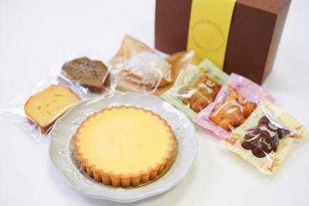 アンジュール自慢のベイクドチーズケーキと焼き菓子セット【0585】