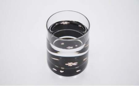 グラス 桜（貝入）黒 酒器 工芸品 ガラス 高岡漆器 あわび貝 漆 螺鈿ガラス 持ちやすく シンプル 神秘的 輝き きれい おしゃれ 輝く 水面  FAD-0998