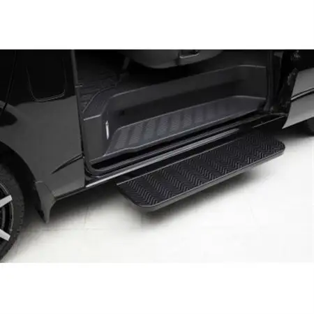 トーシンテックの自動車用乗降補助部品　ハイエース用ステップ【1343497】
