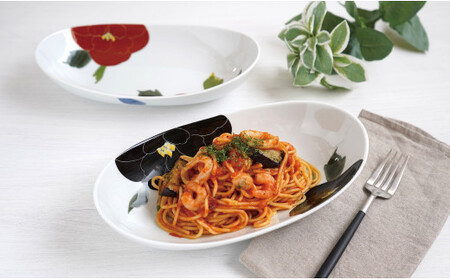 有田焼 赤牡丹・黒牡丹 楕円カレー皿 2枚セット【 泰山 】牡丹 ぼたん 赤 黒 カレー パスタ 煮物 器 食器 A50-321