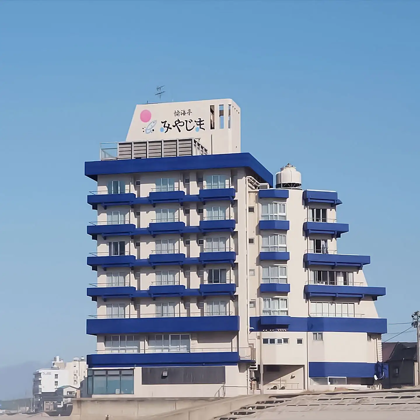 【令和7年産 コシヒカリ (精米) 10kg×愉海亭みやじま】旬の特産品と宿泊利用券セット