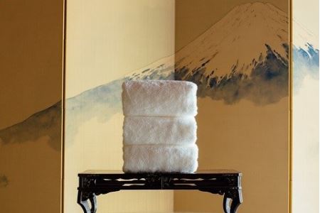 （今治タオルブランド認定）世界鶴花 バスタオル１枚 フェイスタオル１枚 セット 今治タオル [IE05830]