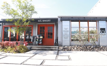 SOL BAKERY パン引換券 9,000円相当分（1,000円×9枚） 引き換えチケット 朝食 朝ごはん 軽食 ブランチ ランチ パン屋さん パン屋さんのパン 
