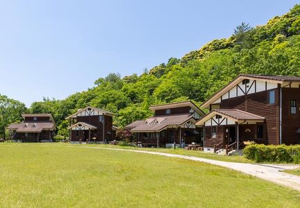 虹の村コテージ宿泊券（5,000円分）鳥取県南部町 / 緑水園 / 緑水湖 [RY01]