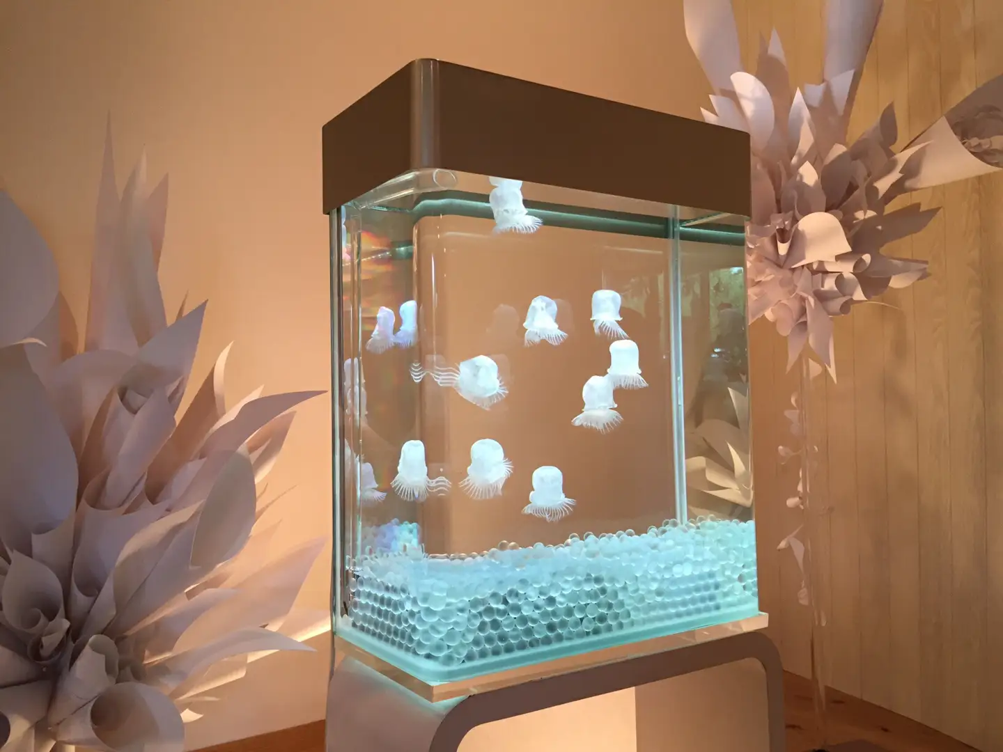 浮遊体アート＜人工クラゲ＞水槽インテリア アート オブジェ 水槽