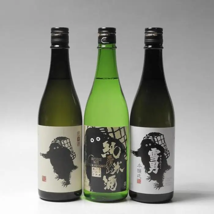 日本酒 鶴齢 雪男 純米・純米県内限定・本醸造 720ml×3本セット【鶴齢 雪男 純米 飲み比べ 四合瓶 3本 セット 日本酒 720ml 青木酒造 新潟 地酒 厳選 晩酌 熱燗 お酒 酒 さけ お中元 お歳暮 贈答】