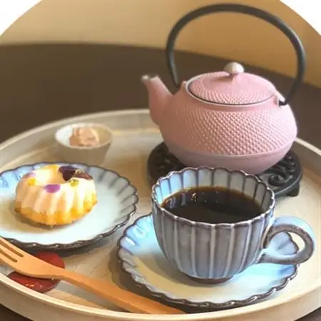 南部鉄コーヒー＆お花のケーキセット＜2名様＞ご飲食券【1391528】