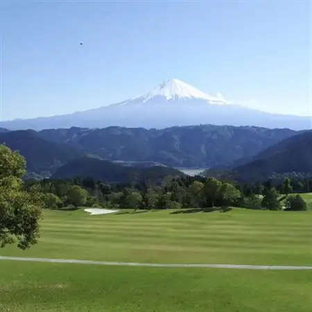 富士ロイヤルカントリークラブの特別優待ご利用券　5,000円分×1枚【1356548】