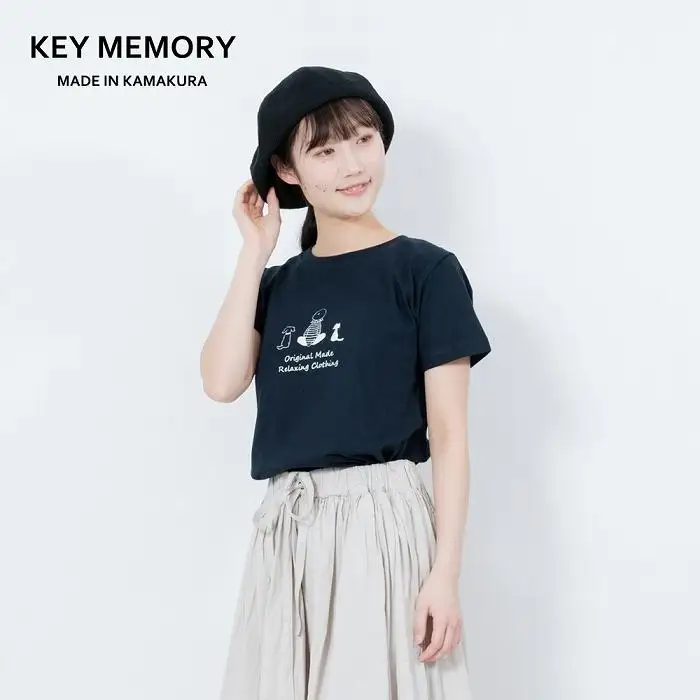 《0》【KEYMEMORY鎌倉】TIMEイラストTシャツNAVY