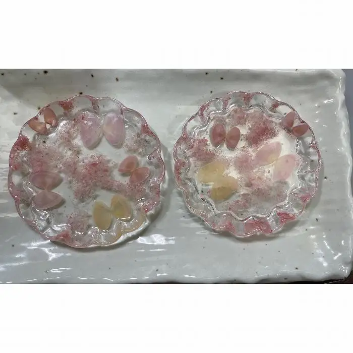 桜貝の小皿２枚セット