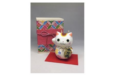 張り子の招き猫「我がニャンデラックス」（木箱付き）