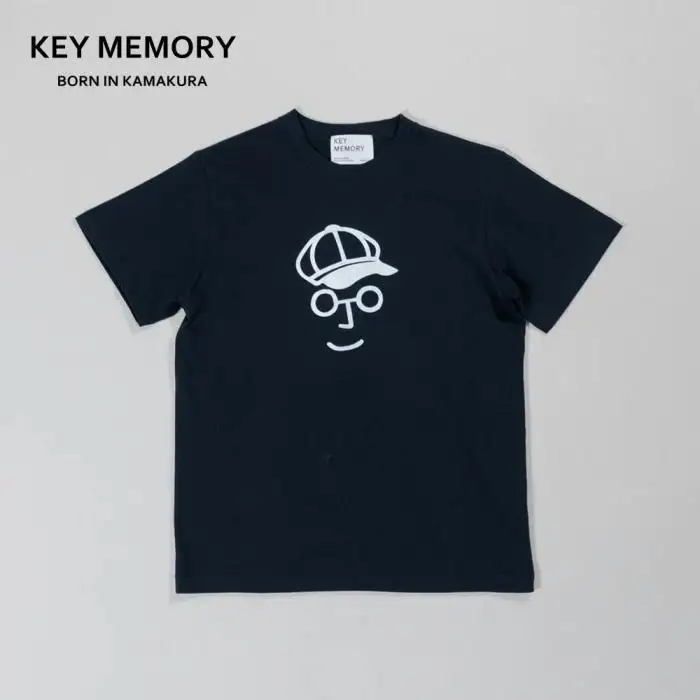 《0》【KEYMEMORY 鎌倉】キャスケットイラストTシャツ NAVY