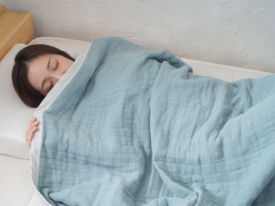 8重ガーゼケット (アッシュグリーン×ストライプ) シングルサイズ・毛布の町泉大津市産｜綿100% 通気性 肌触り 適度な保温 N gauze-single [3758]