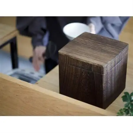 ライスストッカー 焼桐 2kg用　総国産桐使用 天然蜜蝋仕上げ 桐の米びつ_雑貨・日用品  キッチン用品 _【1322194】