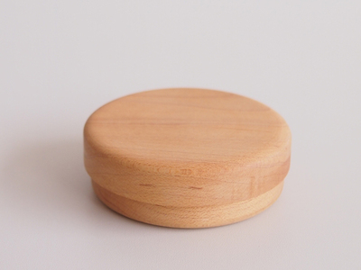 【シャーレ　メープル】持ち歩きにも便利な茶筒のような形状　国産　建彦木工　直径67mm×22mm【栃木県足利市】 F7Z-706