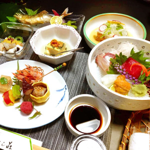 創業86年 昭和初期の料理旅館 ペア 宿泊券 1泊2食付き 「ふぐプラン」 2名様_Z6125