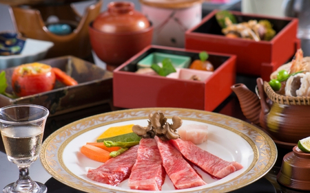 伊賀牛 【料亭旅館三田清（みたせ）】（2名様）特撰伊賀牛　ステーキコースお食事券 伊賀牛 【mita0002】