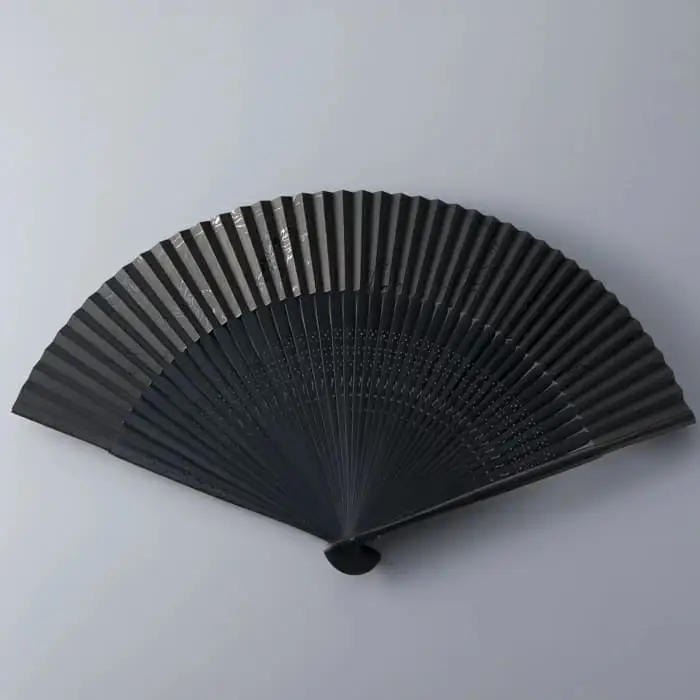 【L-578】鈴木扇子店 鳥獣戯画うるし画黒地（親黒染骨）7.5寸(約22.5cm) ［高島屋選定品］