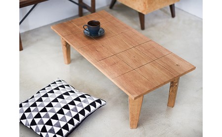 折りたたみテーブル (チェック柄)【机 ローテーブル table おしゃれ 折りたたみ 雑貨 日用品 インテリア 茨城県守谷市】