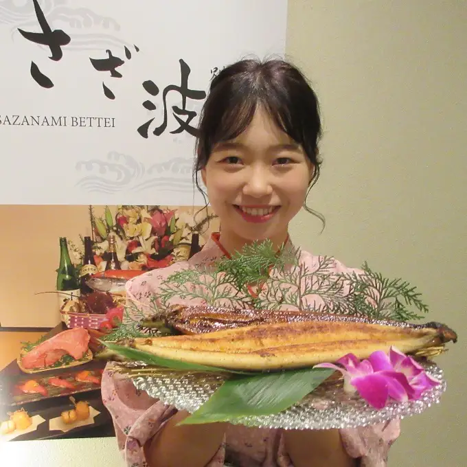 高知県産うなぎ蒲焼き、白醤油焼きセット