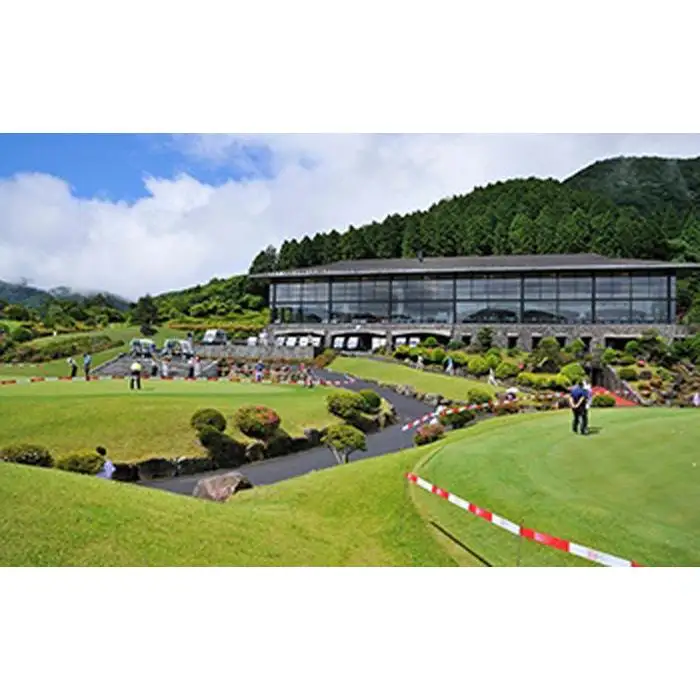 箱根湖畔ゴルフコース　全日1ラウンドセルフプレー券(4枚)［ゴルフ］