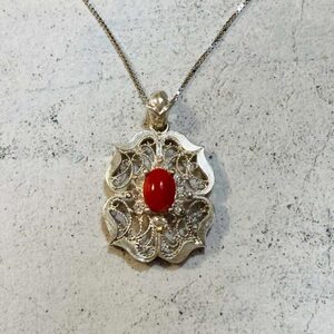 唐草模様と宝石のネックレス アクセサリー シルバーアクセサリー アメジスト サンゴ 珊瑚 天然石 ネックレス 唐草模様  奈良 N-10