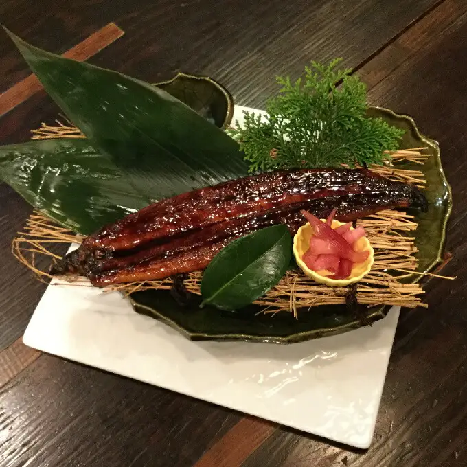 室戸の炙り鯖寿司とうなぎの蒲焼きセット