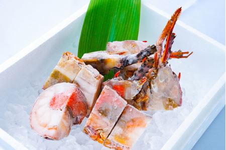 地元産　冷凍伊勢えびカット