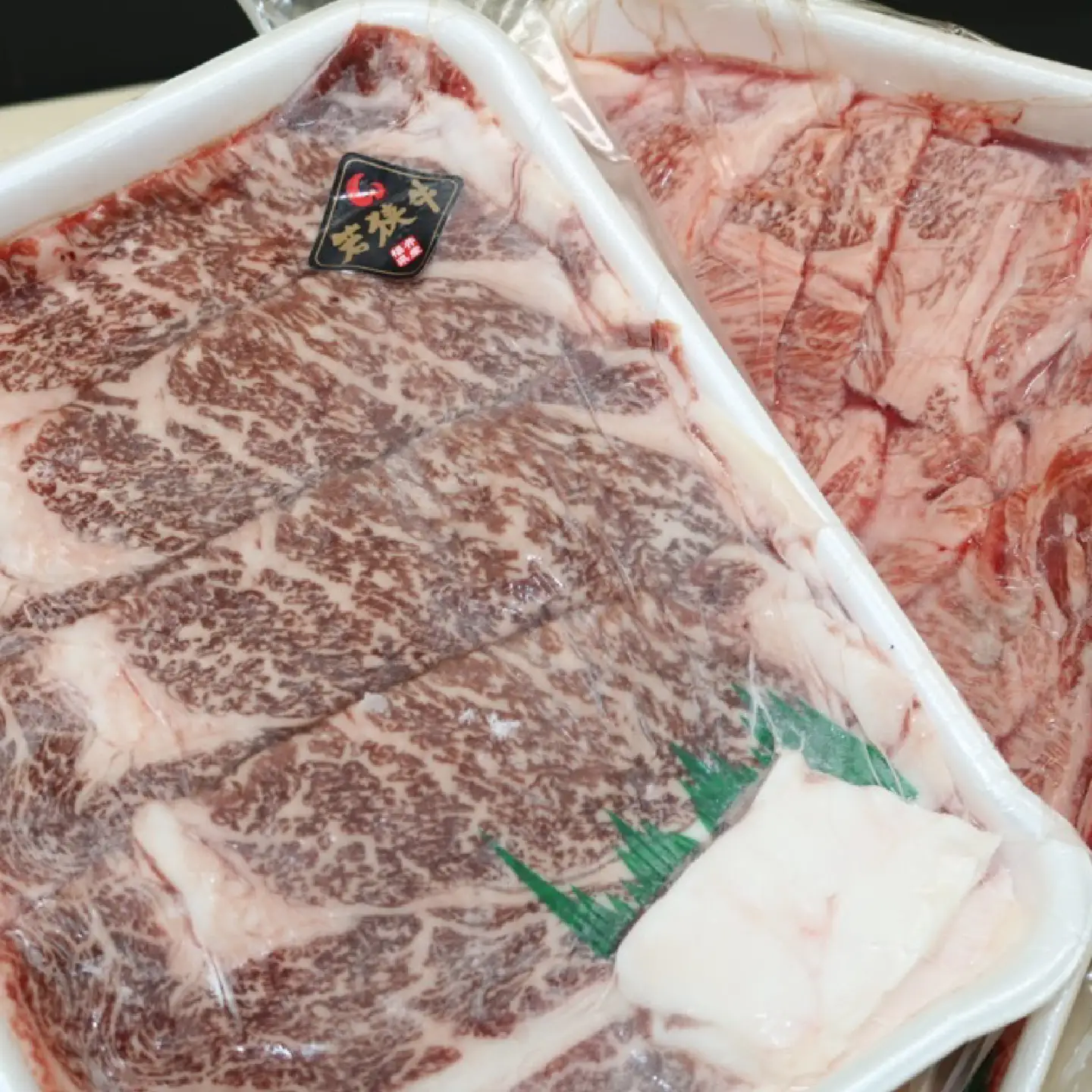 若狭牛ロース焼肉用・すき焼き用（冷凍）1kg 【 若狭牛 牛肉 肉 ブランド牛 ロース 焼肉 すき焼き 冷凍 】[C-068005]