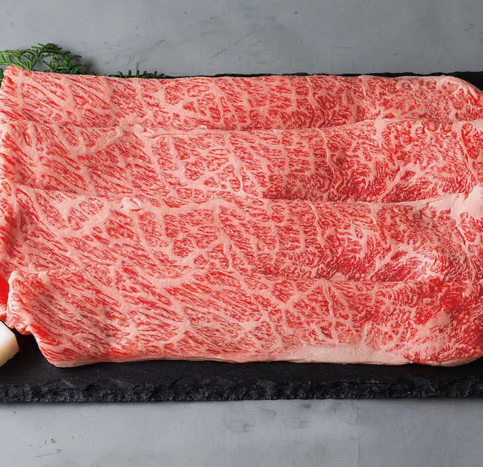 佐賀牛肩ローススライス 計600g（300g×2パック） / 佐賀県 / 上場食肉 [41AOCS055] 15,750円