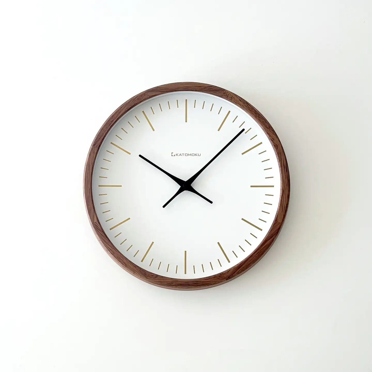 KATOMOKU muku clock 木製掛け時計（ウォールナット）km-129WA