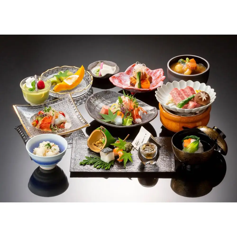 加賀屋名古屋店　会席料理　ペアご利用券　（季節の会席料理）