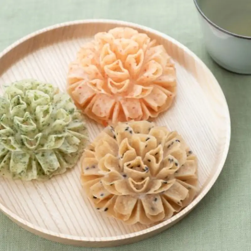 手土産 ギフト / 花咲かりん詰合わせ箱 8種10個入り（塩味入り）【kkmn0005】