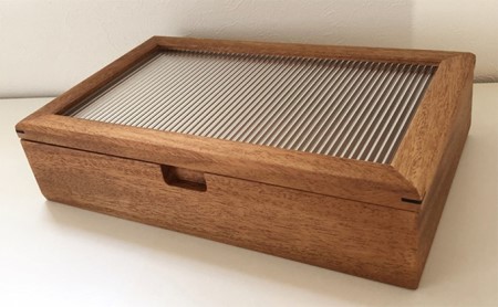 木製小物入れ／マホガニー 工芸品 雑貨 日用品 