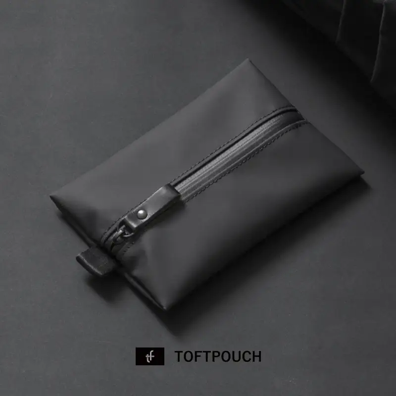 タフトポーチ ブラック Mサイズ センターファスナー 約150mm×110mm