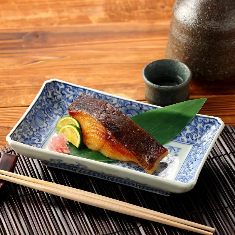 【岡山の酒】銀鱈の粕漬け（5切れ入り） / 辻本店 真庭 御前酒 【thtn021-01】