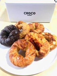 【CROCO　BAKERY】　ベークロ 5～6個おまかせセット