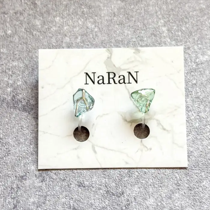 大田市産！シーグラスノンホールピアス（イヤリング）【イヤリング アクセサリー シーグラス お洒落 おしゃれ ファッション いやりんぐ あくせさりー】